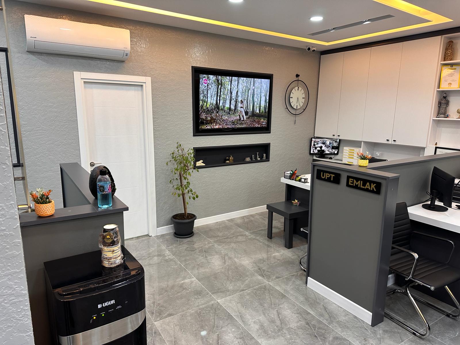 Add Your Heading Text Here